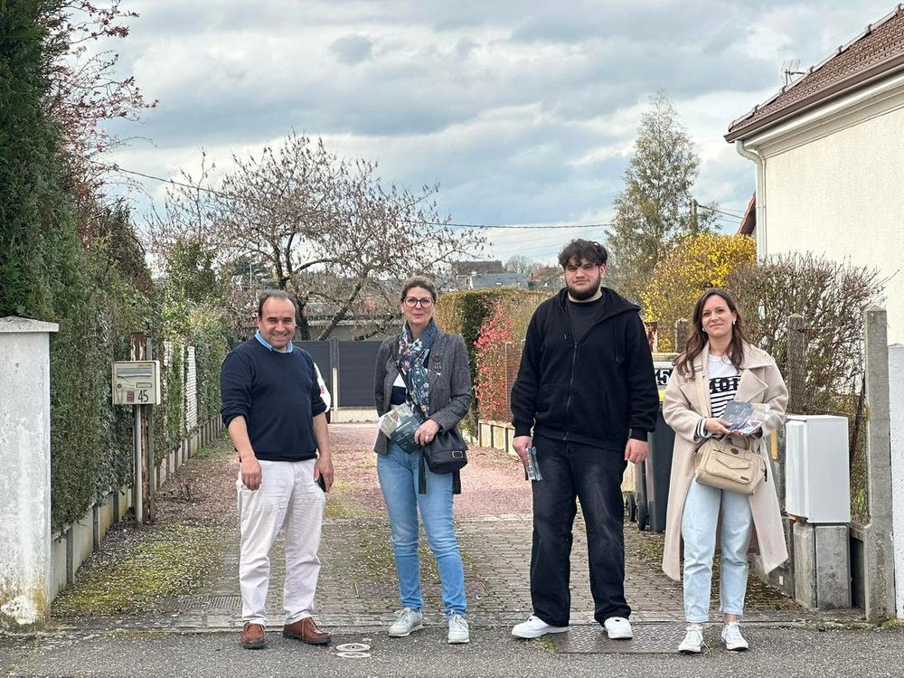 Porte-à-porte dans le quartier des Martineaux