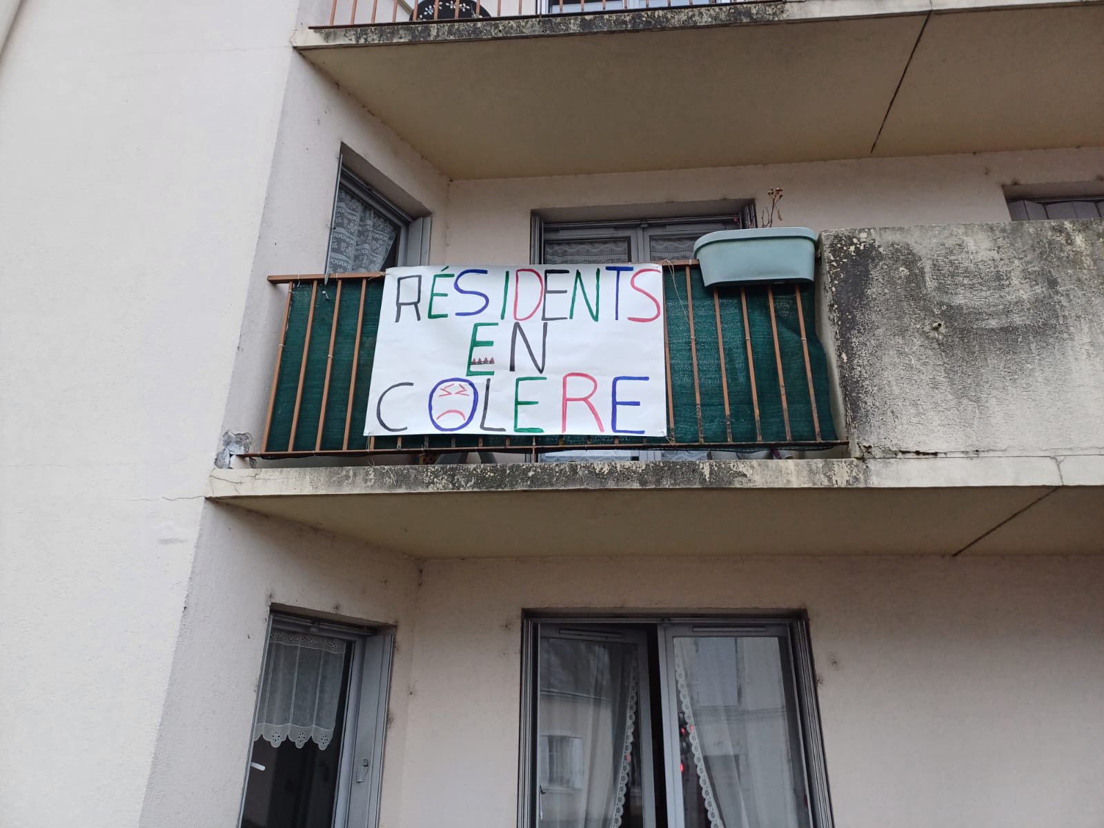 Résidence seniors Léo Lagrange : assez d’attendre